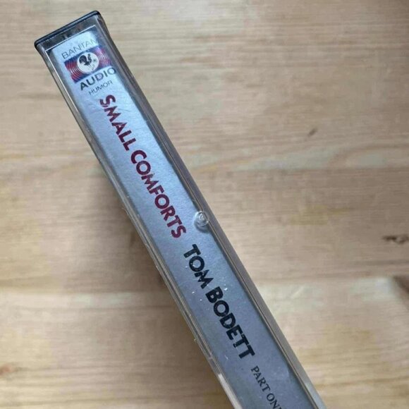 Tom Bodett With music by Johhny B Cassette Tape VG+ C12 - Picture 2 of 2